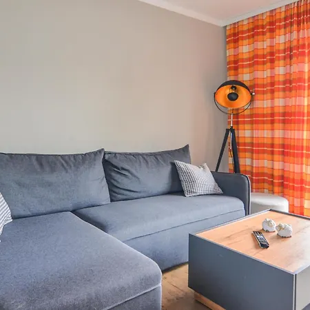 1 Bedroom Cozy In Apartamento Dagebüll